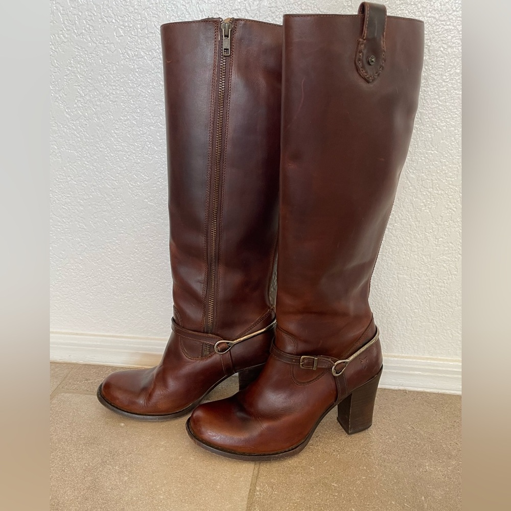 Cognac Frye Knee High boots - size 9